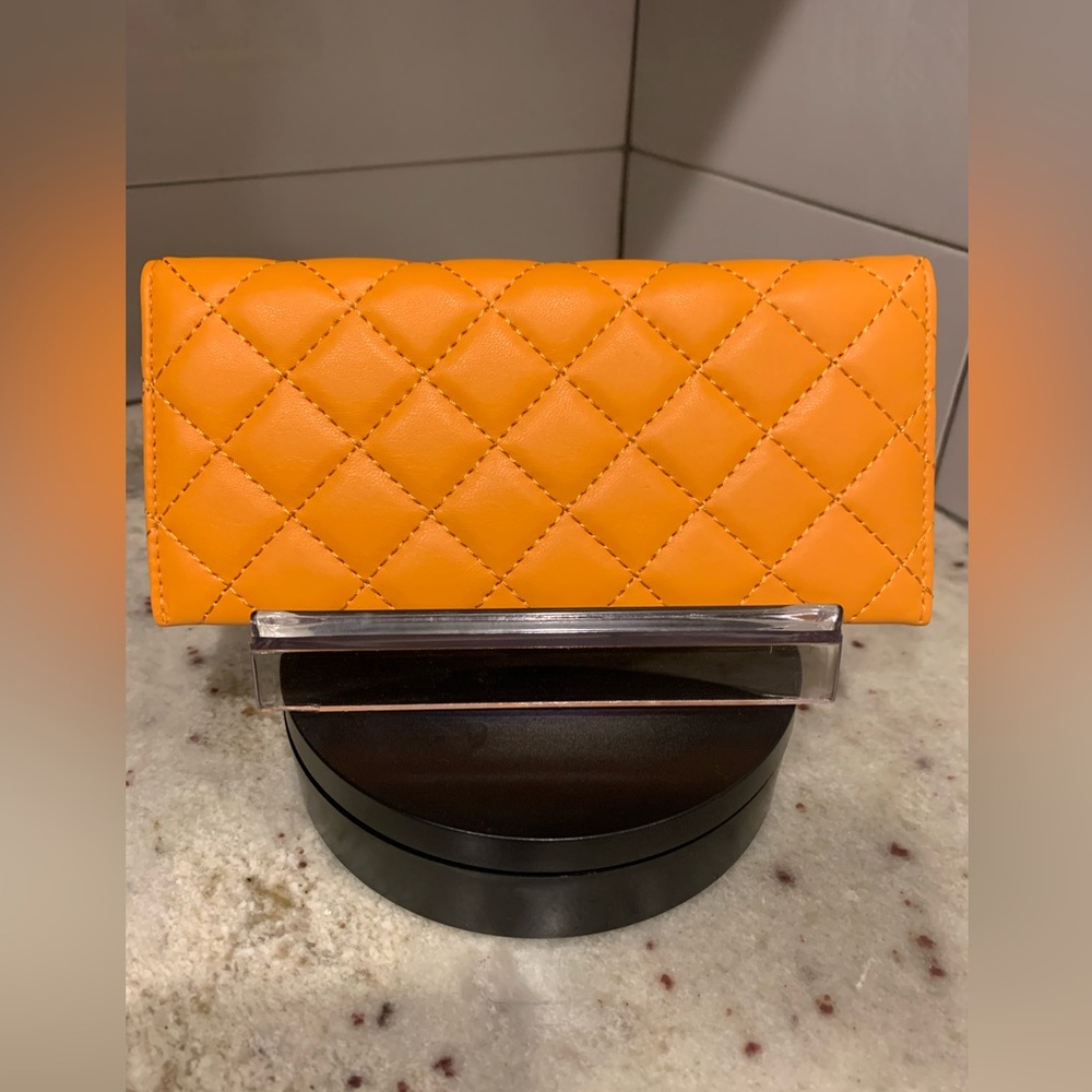 Badgley Mischka Wallet - Picture 7 of 7